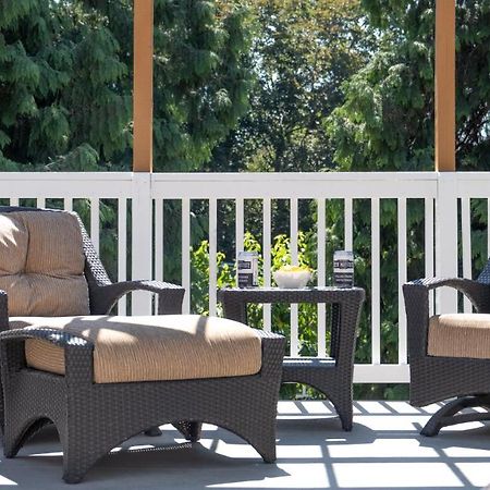 Kelowna Bed & Breakfast - Chatham House Extérieur photo