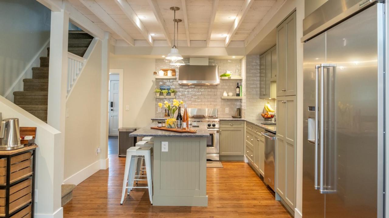 Kelowna Bed & Breakfast - Chatham House Extérieur photo
